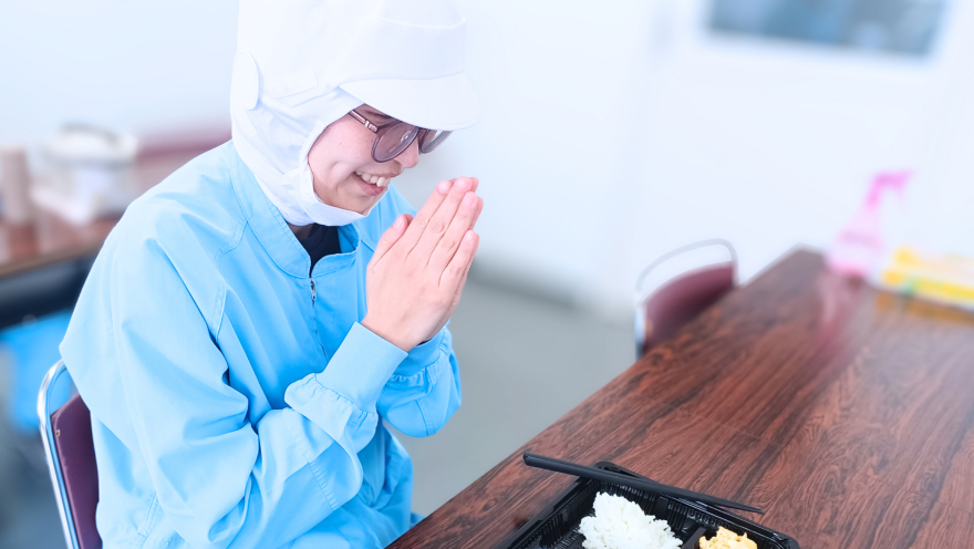 品質管理職 A.Iの仕事中の様子